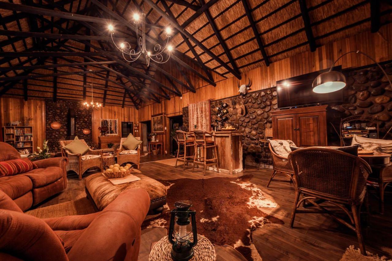 Kukummi Lodge - Formerly Mackaya Bella Country Lodge Champagne Valley Kültér fotó